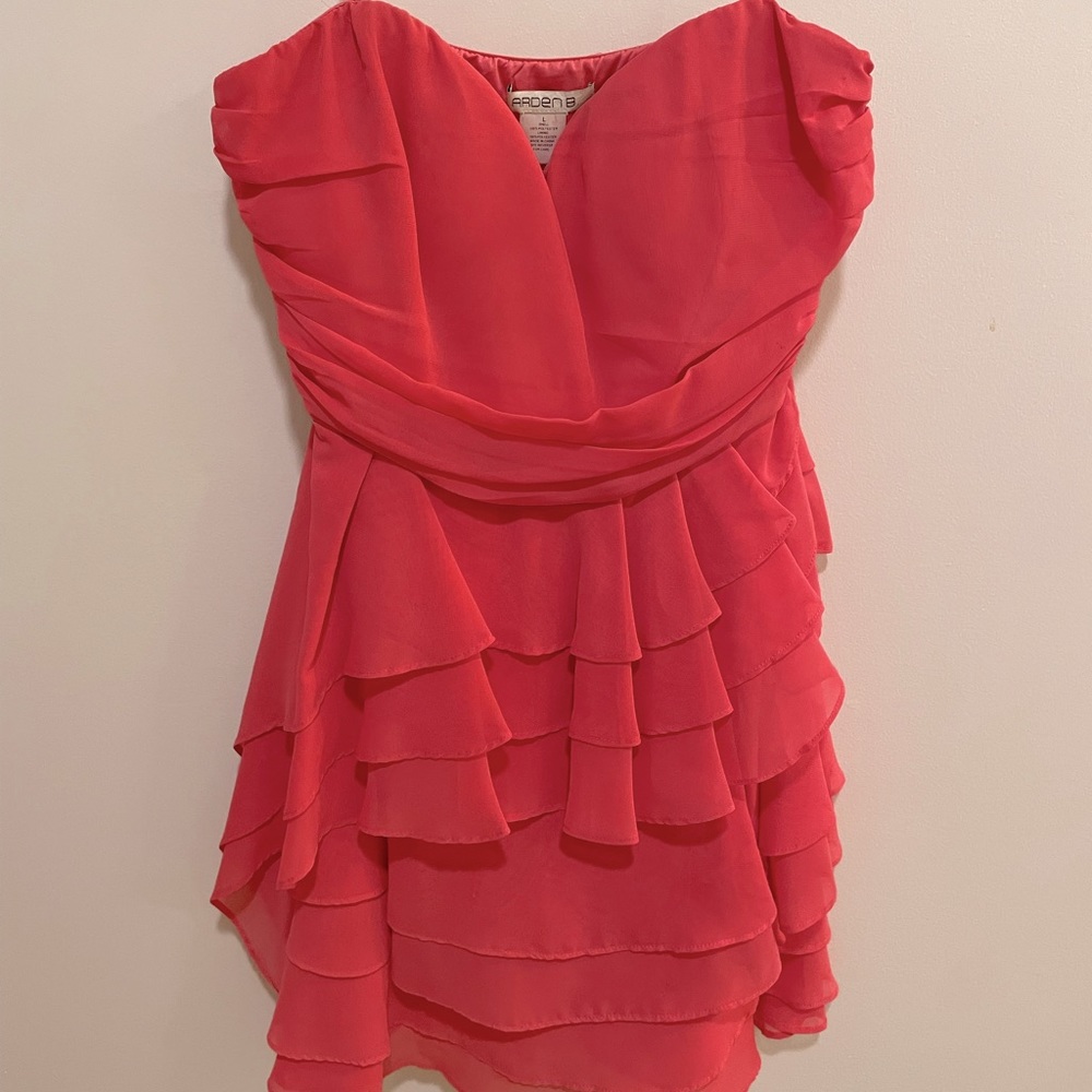 Women’s strapless dress from Arden B